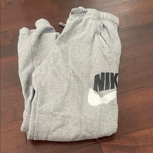 Nike Kids Light Gray Joggers boys xl